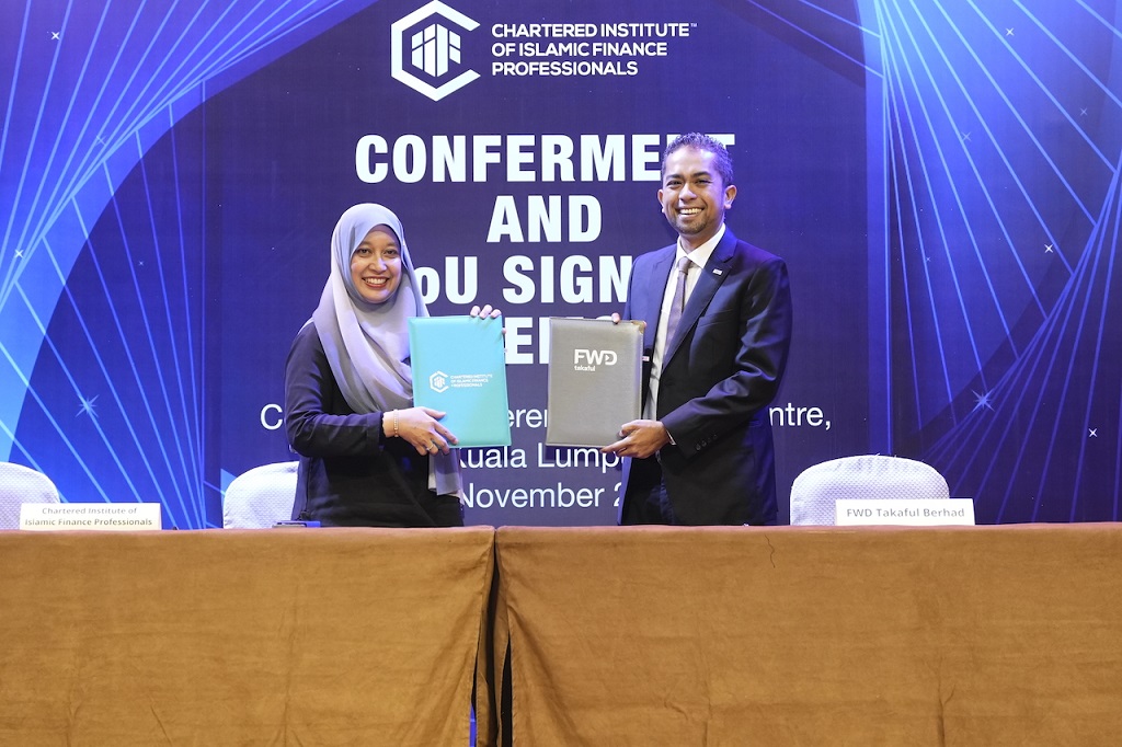 Dengan aset Industri Perkhidmatan Kewangan Islam Global berkembang sebanyak 11.3% (tahun-ke-tahun) atau bersamaan dengan jumlah USD 3.06 trilion pada 2021, memiliki pengetahuan yang tepat dan berkualiti adalah penting untuk profesional Kewangan Islam dalam melaksanakan perkhidmatan berkualiti tinggi
