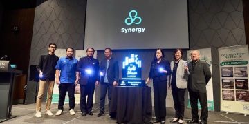 Bringing energy- LED solutions to Selangor, while encouraging all JMB and MC to adopt the 'Go Green Now, No Planefficient B. Light It Up, Pass It On’.