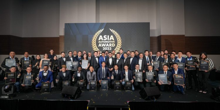 3rd Asia Automotive Award Group Photo with Finalist - 19th November 2023